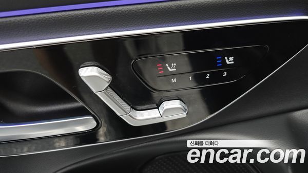 Mercedes-Benz E-Class 2024, фото 31