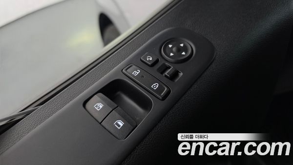 Hyundai Staria 2025, фото 26