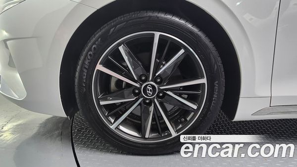 Hyundai Grandeur 2022, фото 5