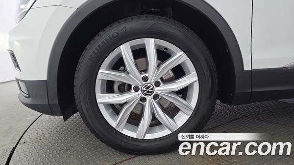 Volkswagen Tiguan 2020, фото 5