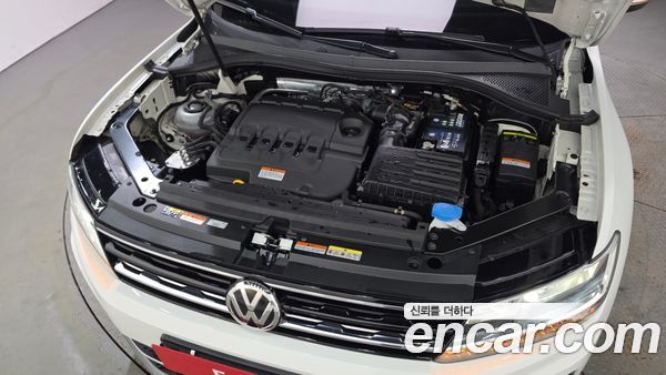 Volkswagen Tiguan 2020, фото 6