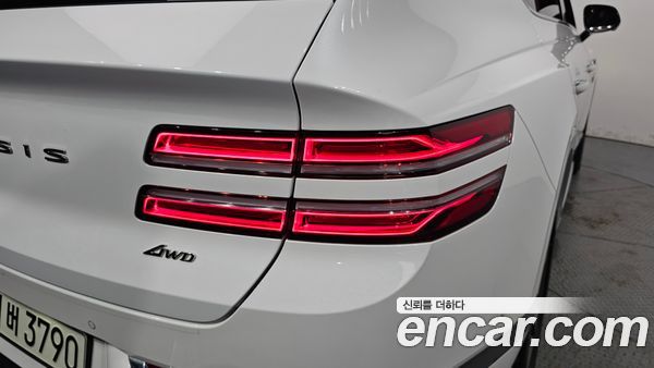 Genesis GV80 2022, фото 9