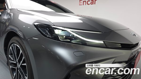 Toyota Camry 2025, фото 7