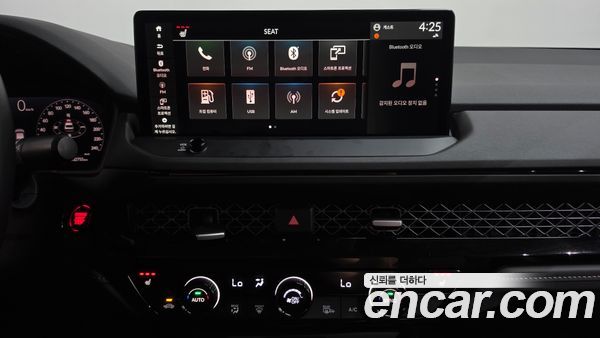 Honda Accord 2023, фото 31