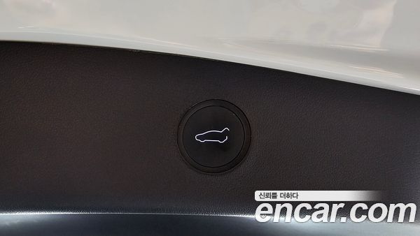 Tesla Model 3 2022, фото 31