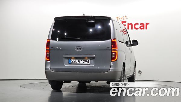 Hyundai Grand Starex 2021, фото 3