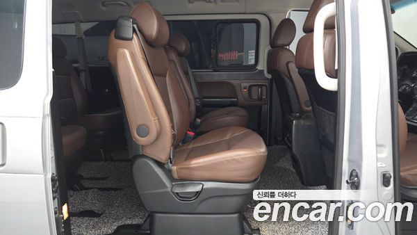 Hyundai Grand Starex 2021, фото 16