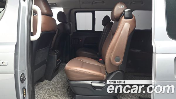 Hyundai Grand Starex 2021, фото 17