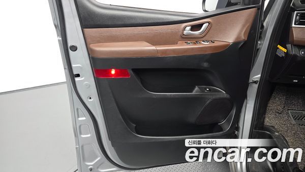 Hyundai Grand Starex 2021, фото 13