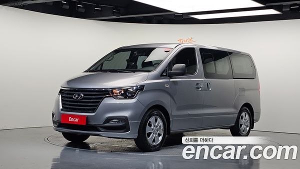 Hyundai Grand Starex 2020