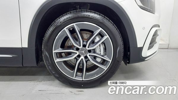 Mercedes-Benz GLB 2026, фото 5