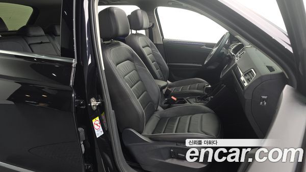 Volkswagen Tiguan 2023, фото 12