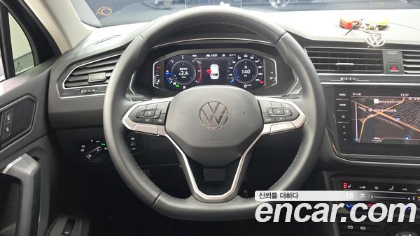 Volkswagen Tiguan 2023, фото 13