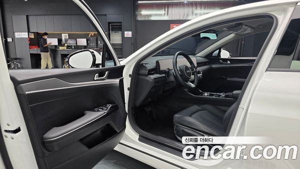 Kia K5 2026, фото 12