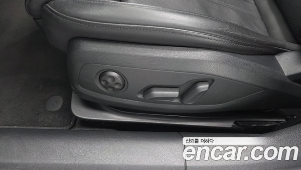 Audi A4 2023, фото 34