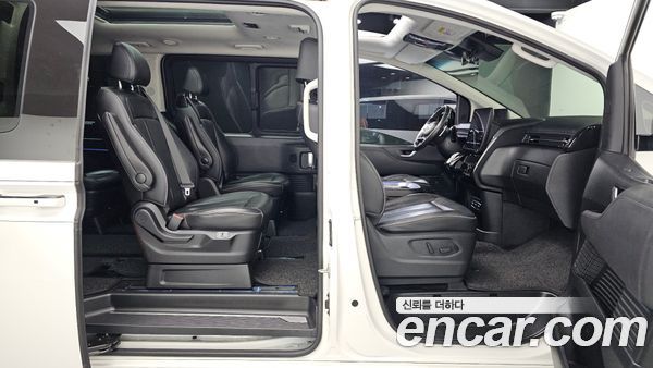 Hyundai Staria 2022, фото 17