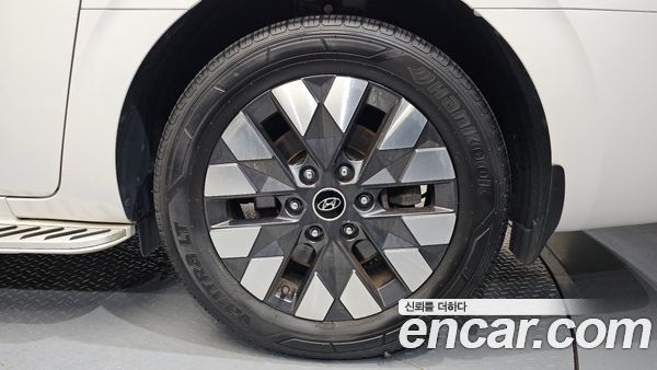 Hyundai Staria 2022, фото 7
