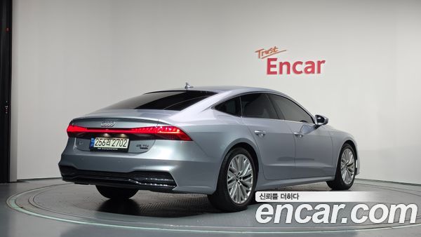 Audi A7 2021, фото 2