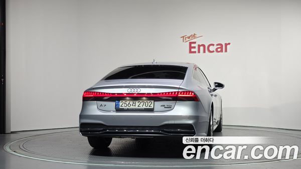 Audi A7 2021, фото 4