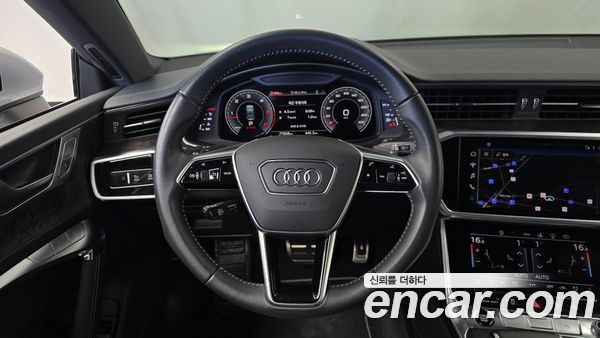 Audi A7 2021, фото 19