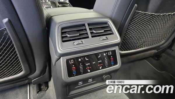 Audi A7 2021, фото 24