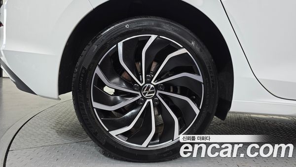 Volkswagen Golf 2022, фото 5