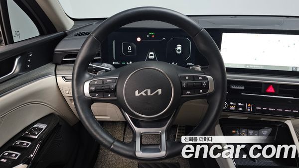 Kia K5 2025, фото 13