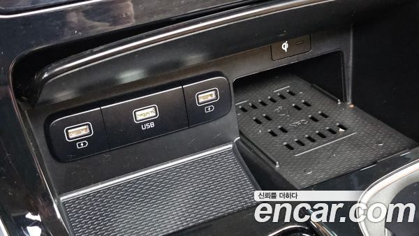 Kia Carnival 2021, фото 29