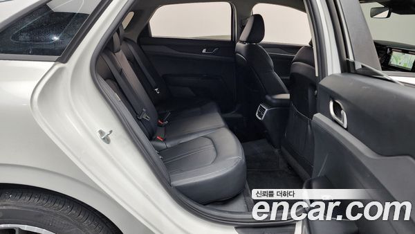 Kia K5 2022, фото 17