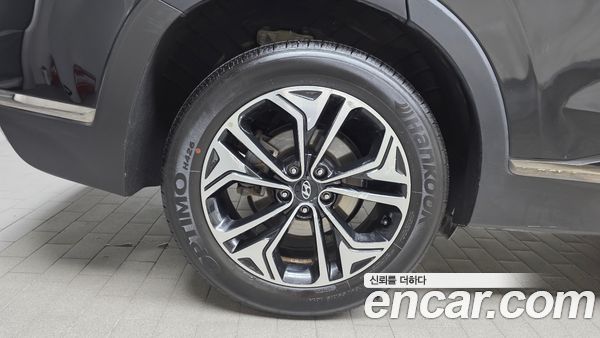 Hyundai Santa Fe 2020, фото 4