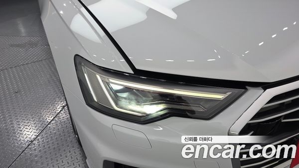 Audi A6 2021, фото 7