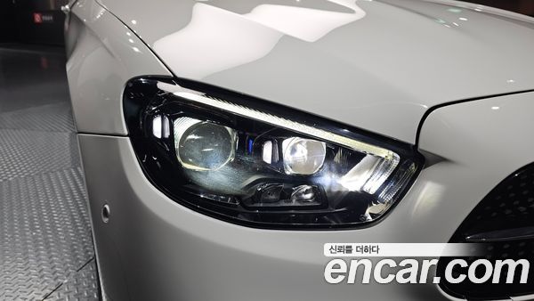 Mercedes-Benz E-Class 2021, фото 7