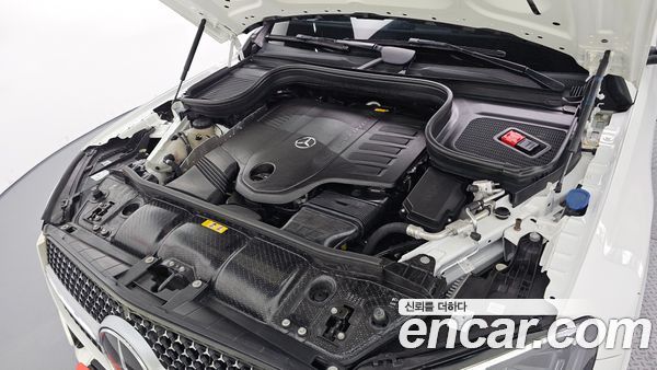 Mercedes-Benz GLE 2023, фото 6