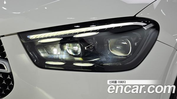 Mercedes-Benz GLE 2023, фото 8
