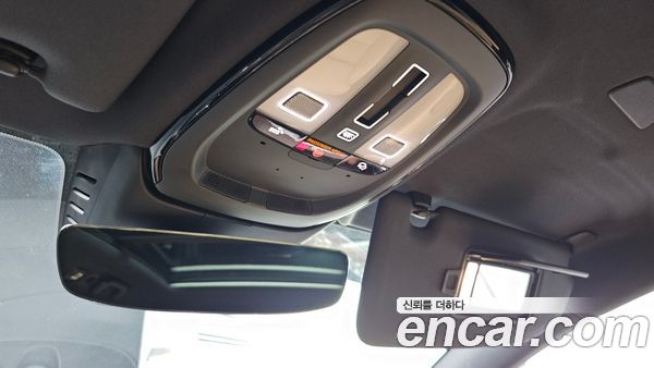 Volvo V60 2023, фото 17