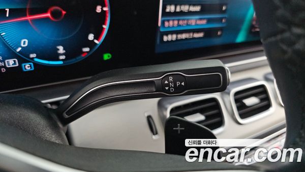 Mercedes-Benz GLE 2020, фото 12