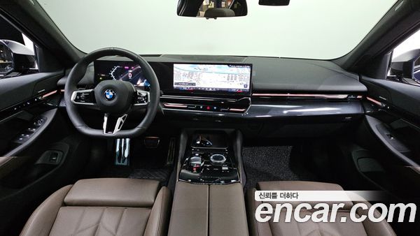 BMW 5 Series 2024, фото 7