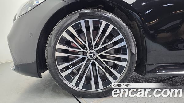 Mercedes-Benz S-Class 2022, фото 4