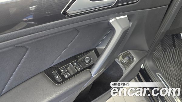 Volkswagen Tiguan 2020, фото 29