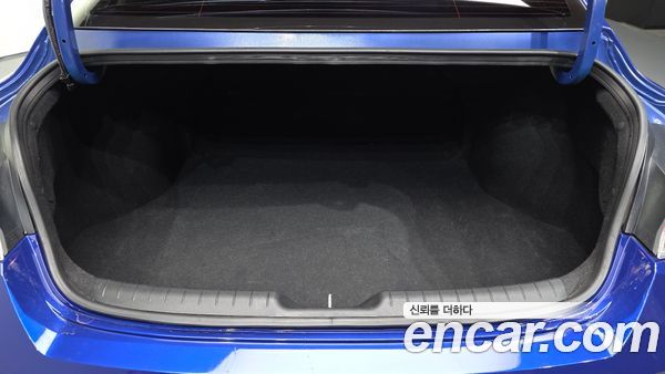 Hyundai Elantra 2024, фото 26