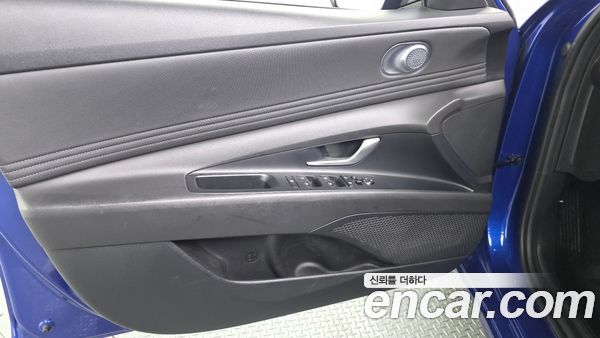 Hyundai Elantra 2024, фото 14