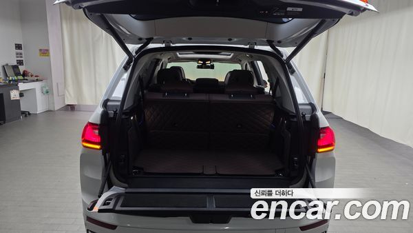 BMW X7 2021, фото 26