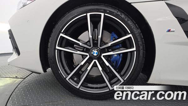 BMW Z4 2023, фото 4