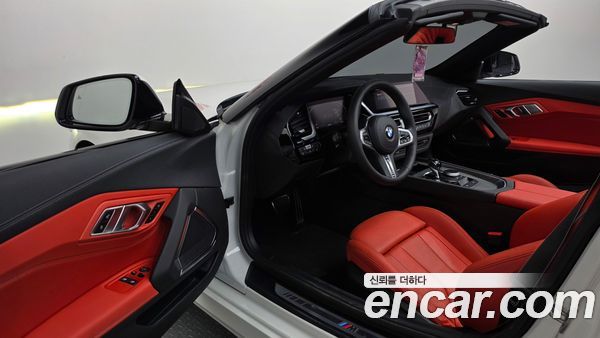 BMW Z4 2023, фото 12