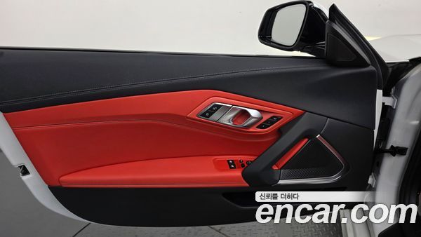 BMW Z4 2023, фото 13