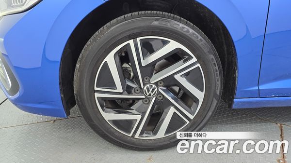Volkswagen Jetta 2023, фото 5