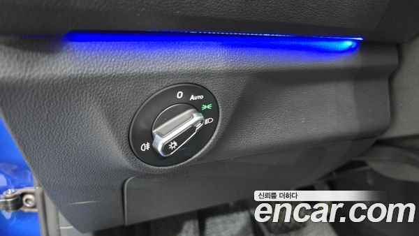 Volkswagen Jetta 2023, фото 20
