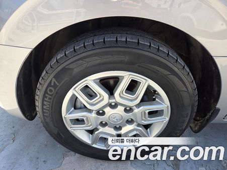 Hyundai Staria 2023, фото 5