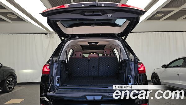 BMW X7 2022, фото 26