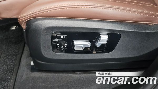 BMW X7 2022, фото 16
